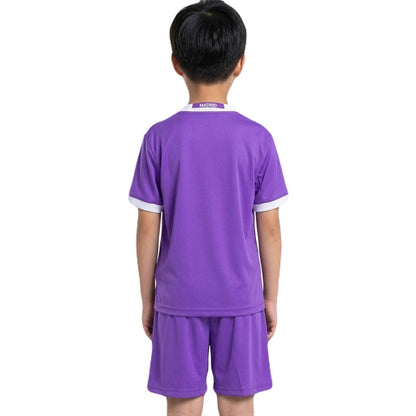Real Madrid Kinder-Set Auswärtstrikot 2016/17 Trikot und Shorts (Retro)