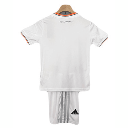Real Madrid Kinder-Set Heimtrikot 13/14 Weiß (Retro)