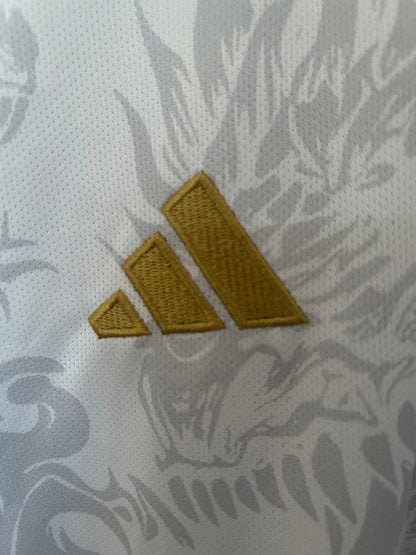 Real Madrid Edition Drache 25/26 Herren Fan-Version Weiß