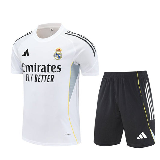 Real Madrid Madrid Trainingsset 25/26 Trikot Weiß und Shorts Schwarz