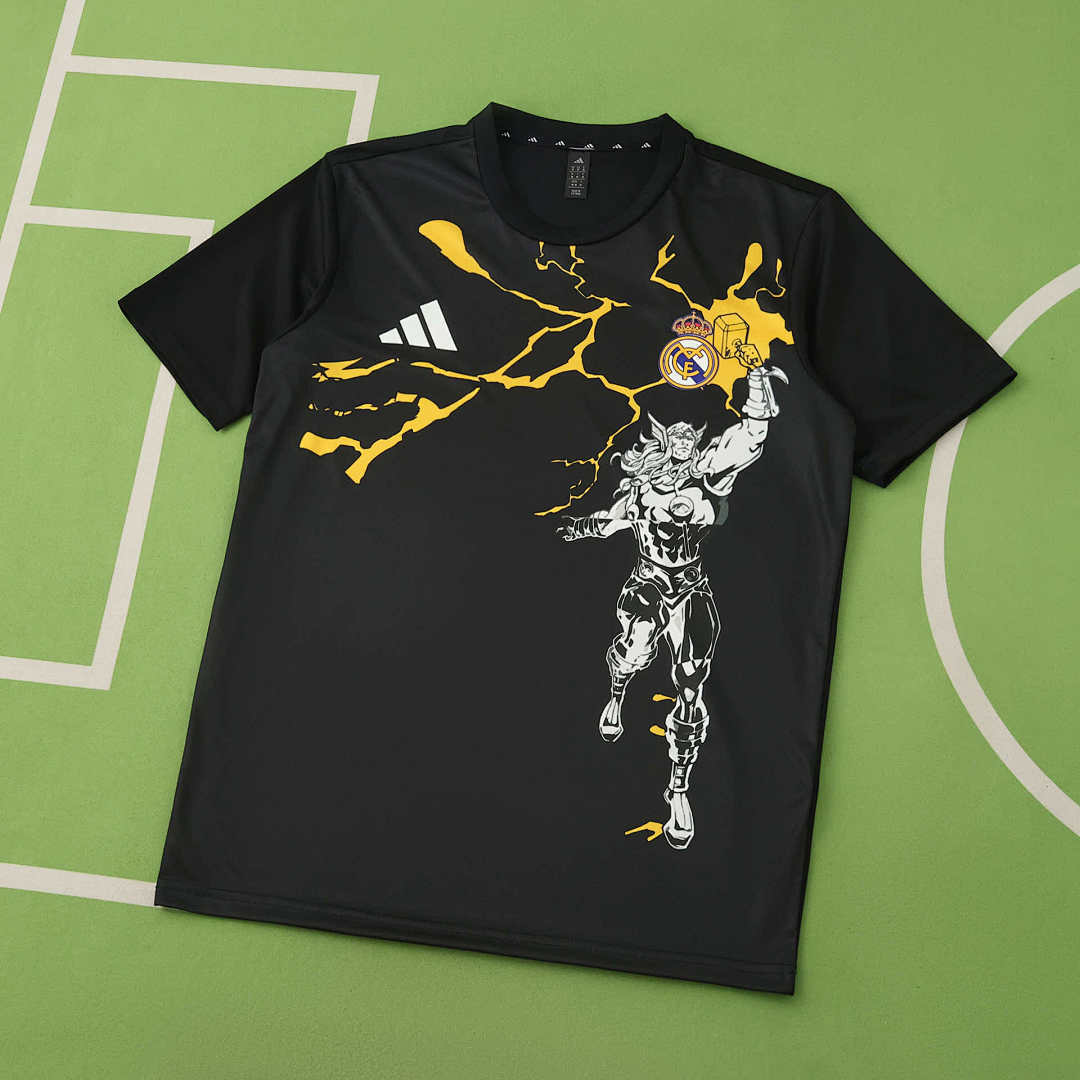 Real Madrid Sonderedition Marvel 25/26 Herren Fan-Version