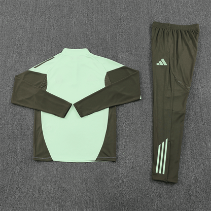 Real Madrid Trainingsanzug 25/26 Herren Jacke Grün und Hose Grau