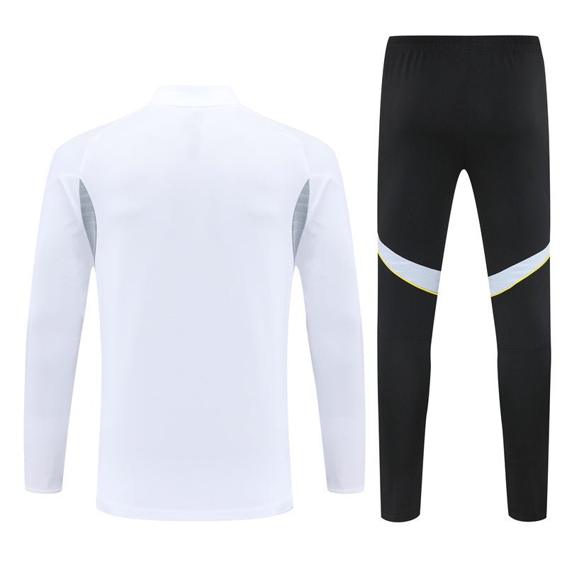 Real Madrid Trainingsanzug 25/26 Jacke Weiß und Hose Schwarz
