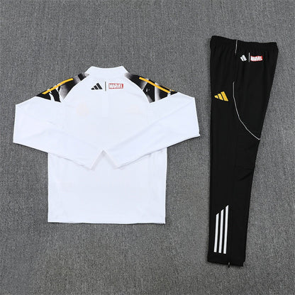 Real Madrid x Marvel Trainingsanzug 25/26 Herren Jacke und Hose