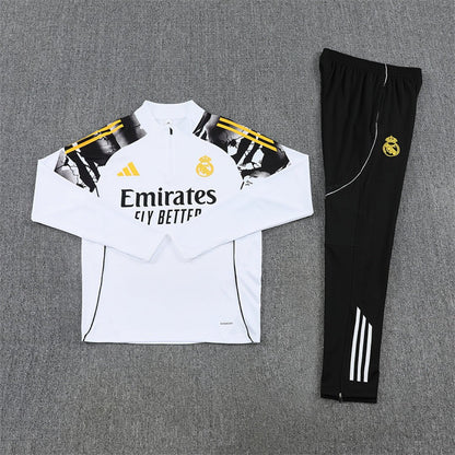 Real Madrid x Marvel Trainingsanzug 25/26 Herren Jacke und Hose