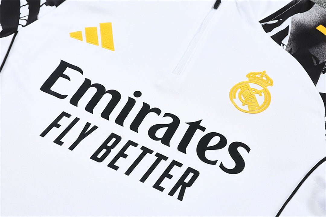 Real Madrid x Marvel Trainingsanzug 25/26 Herren Jacke und Hose