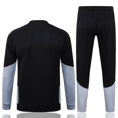 Real Madrid Trainingsanzug 26/27 Jacke und Hose Schwarz