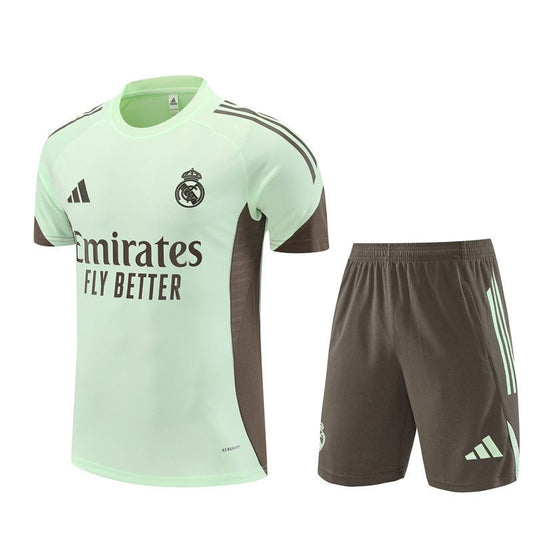 Real Madrid Trainingsset 25/26 Trikot Grün und Shorts Dunkelgrau