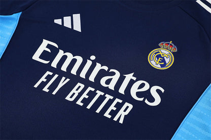 Real Madrid Trainingsset 25/26 Trikot und Shorts Marineblau