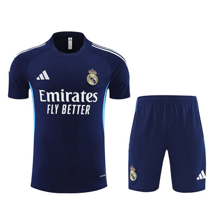 Real Madrid Trainingsset 25/26 Trikot und Shorts Marineblau