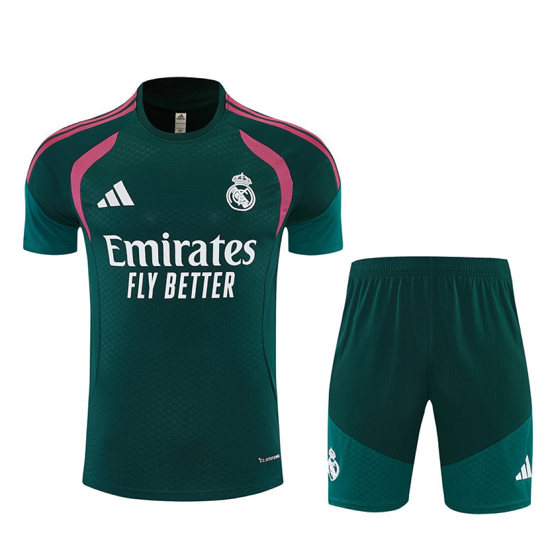 Real Madrid Trainingsset 2026/2027 Trikot und Shorts Grün