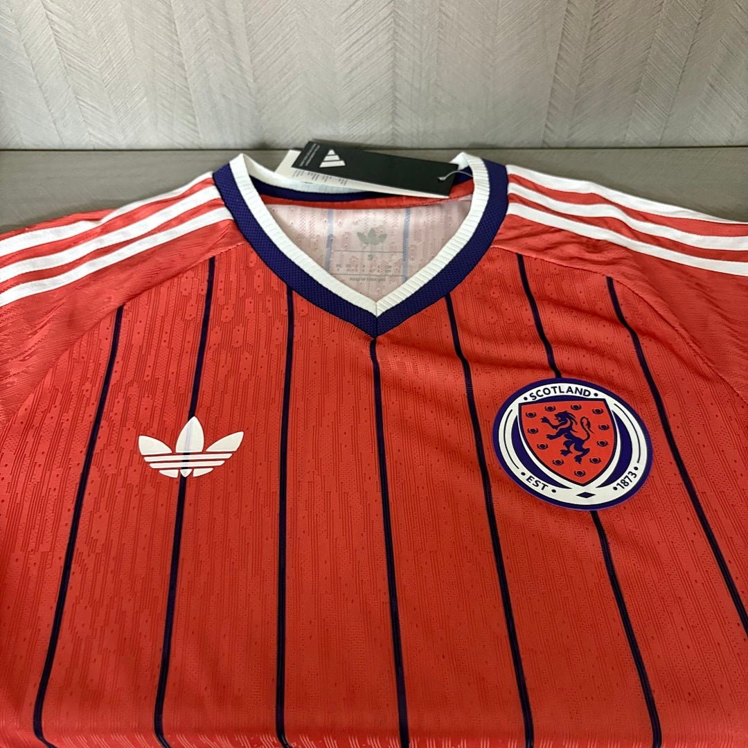 Schottland Auswärtstrikot 2026/27 Herren Spieler-Version